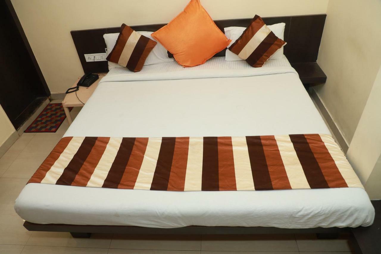 Hotel Suryodaya Ujjain Exterior foto
